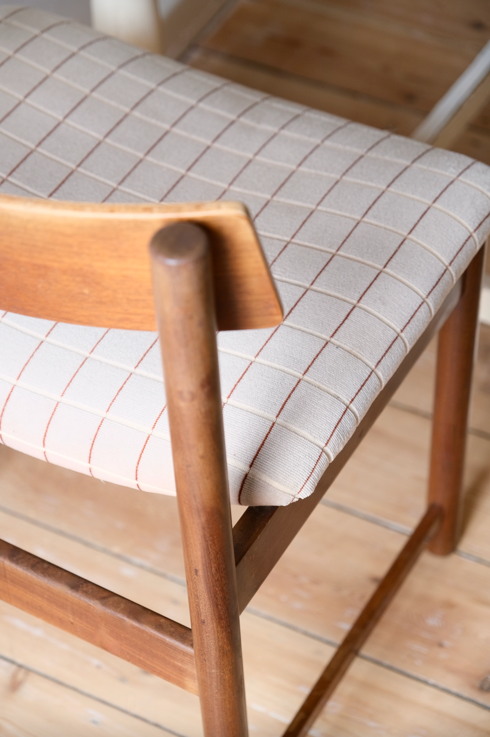 A set of 6 Danish style chairs with checkered velvet upholstery