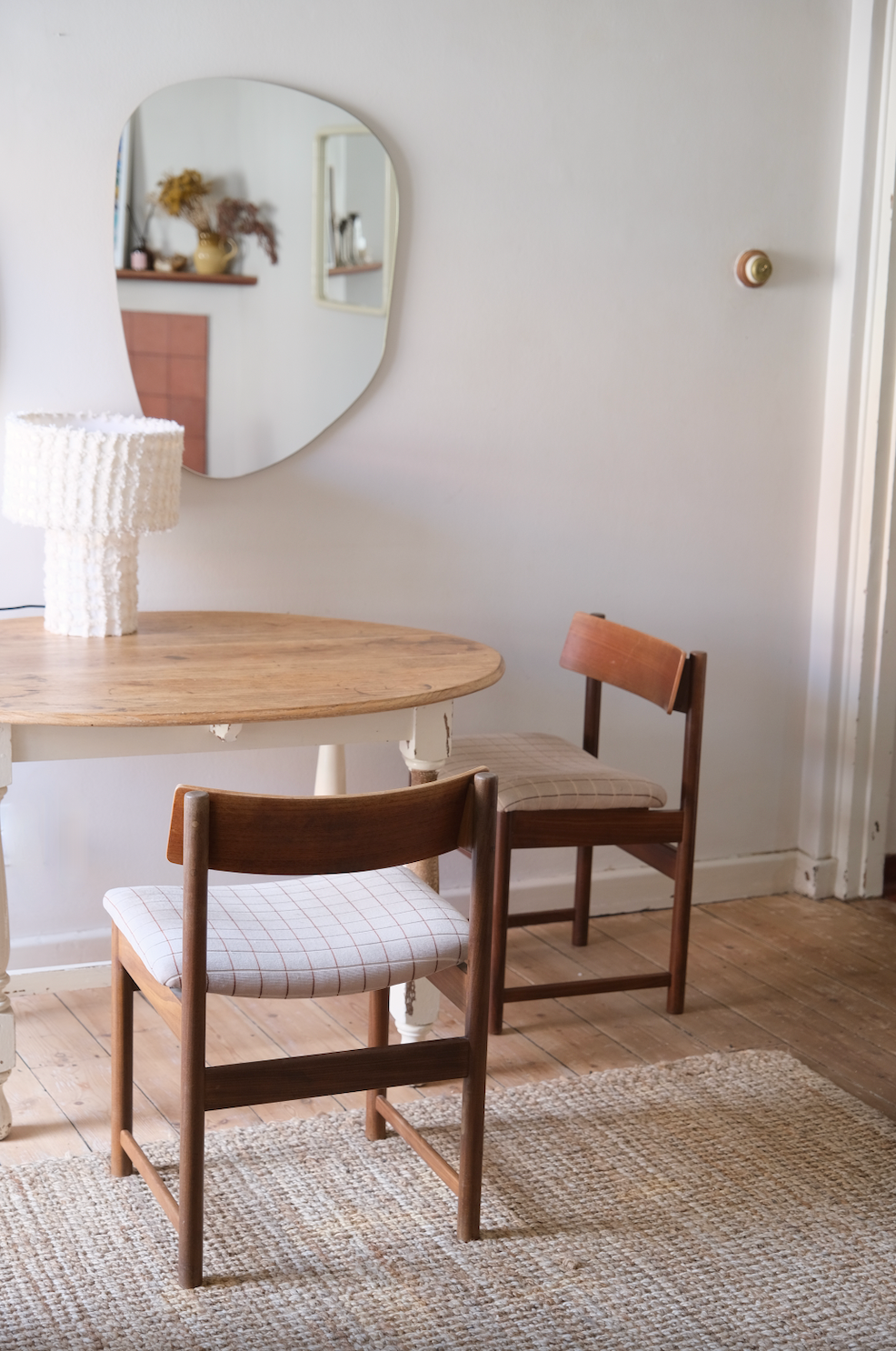 A set of 6 Danish style chairs with checkered velvet upholstery