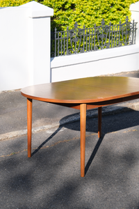 Mid-Century Modern extendable dining table I 6 to 10 seaters