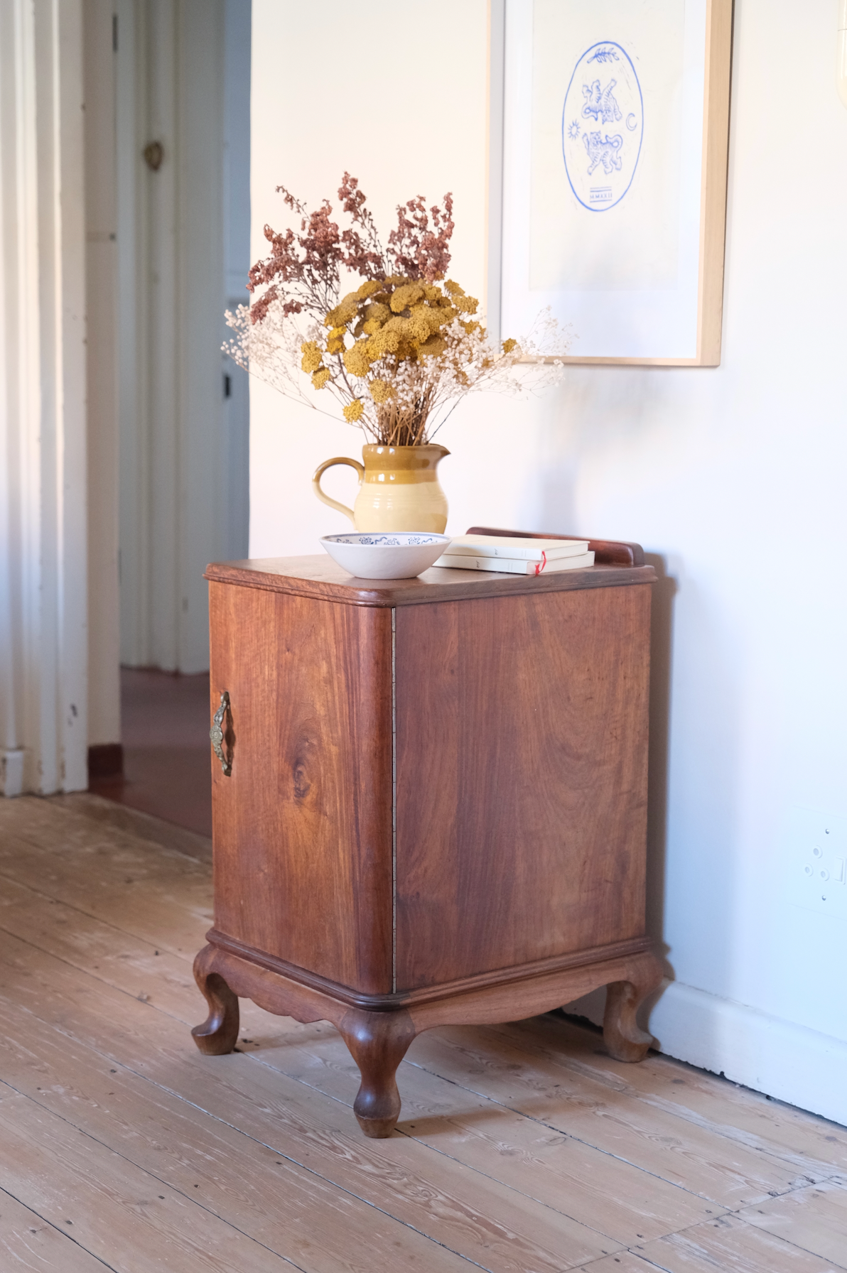 Antique cabinet with ball legs