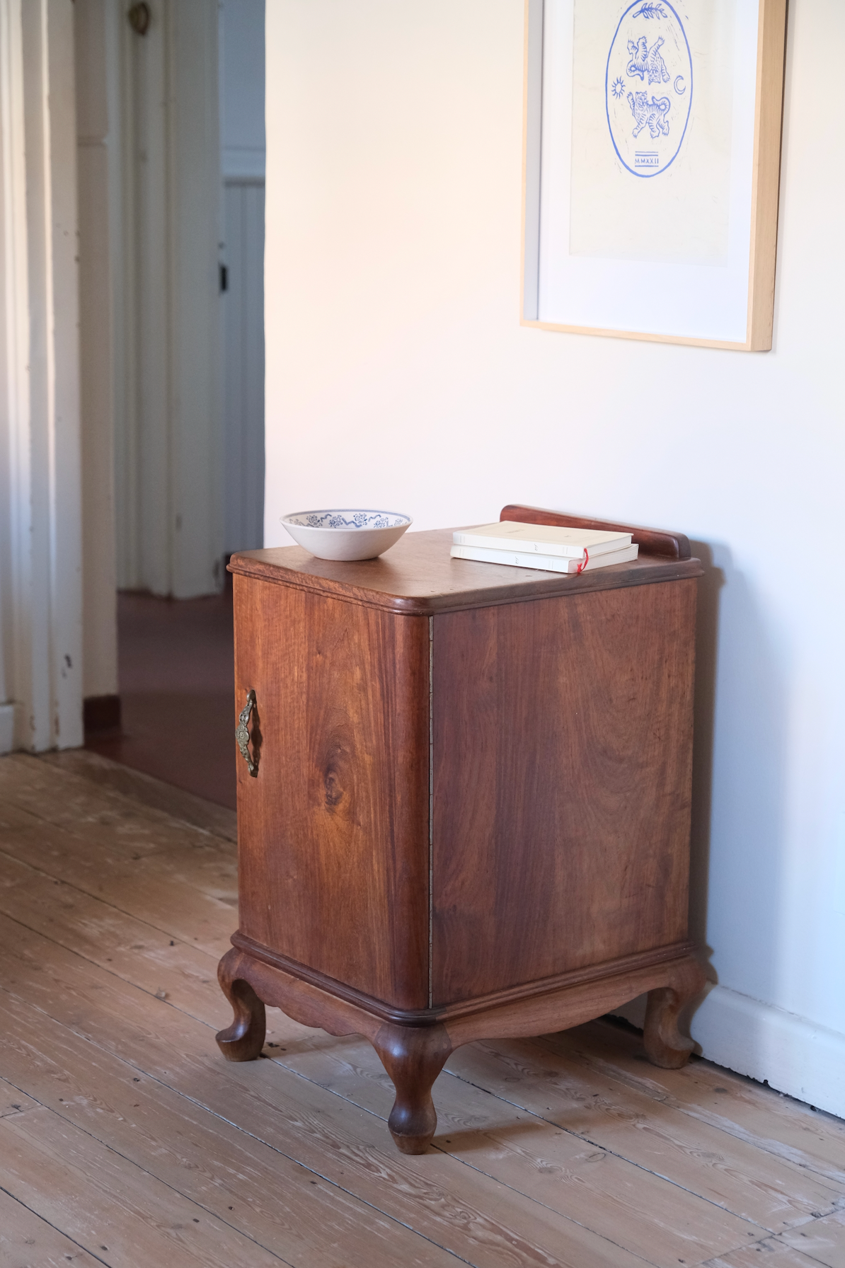 Antique cabinet with ball legs