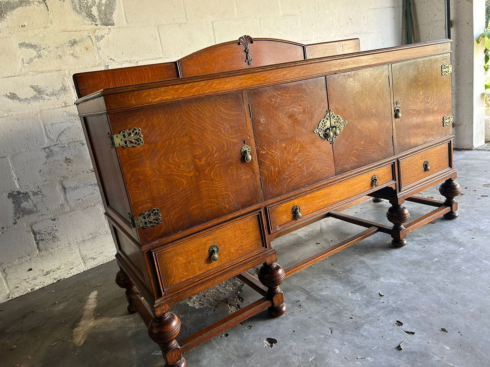 1910-1920's original Belweb serving oak sideboard I 📍 Rosebank, CPT