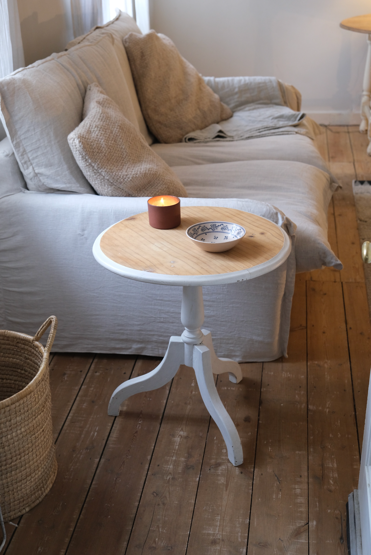 Oak wood side table