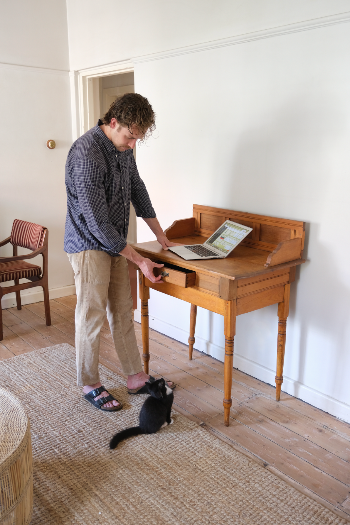 Wooden desk with carved legs