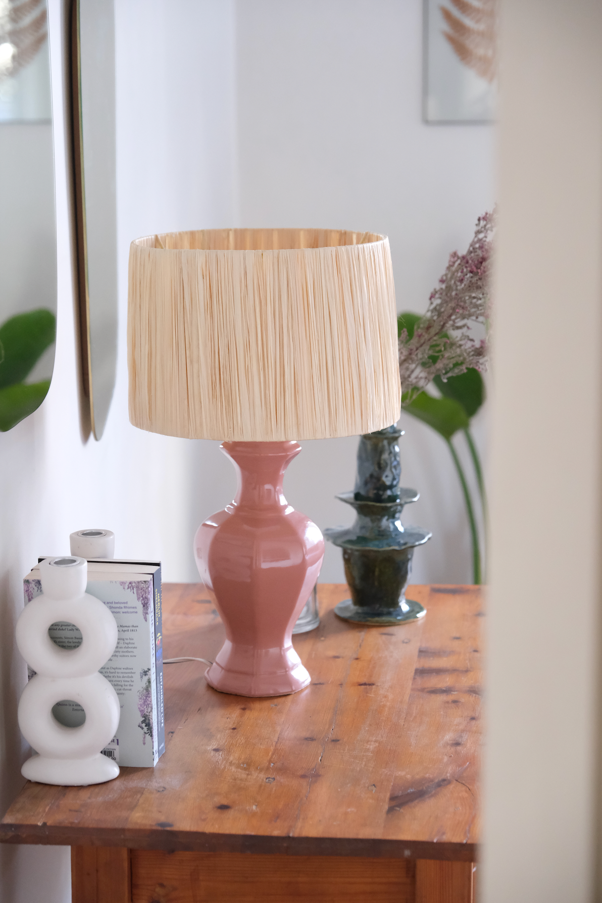 Pink ceramic lamp coming with two different shades