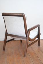 Load image into Gallery viewer, 60’s mid-century armchair
