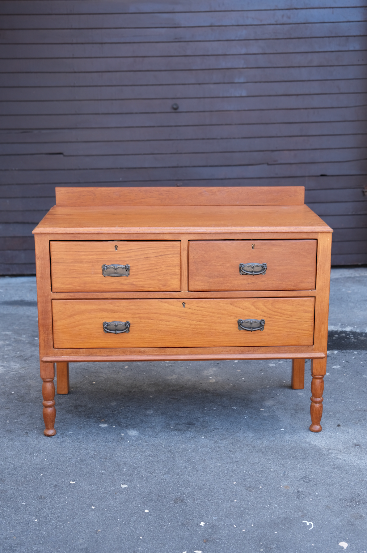 Chest of drawers in flawless condition