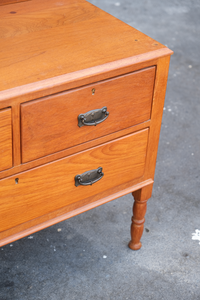 Chest of drawers in flawless condition