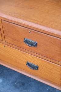 Chest of drawers in flawless condition