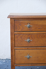 Load image into Gallery viewer, Chest of 3 drawers unit on wheels
