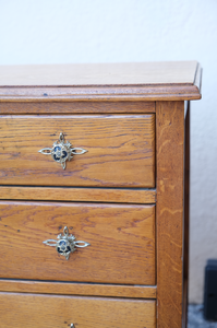 Chest of 3 drawers unit on wheels