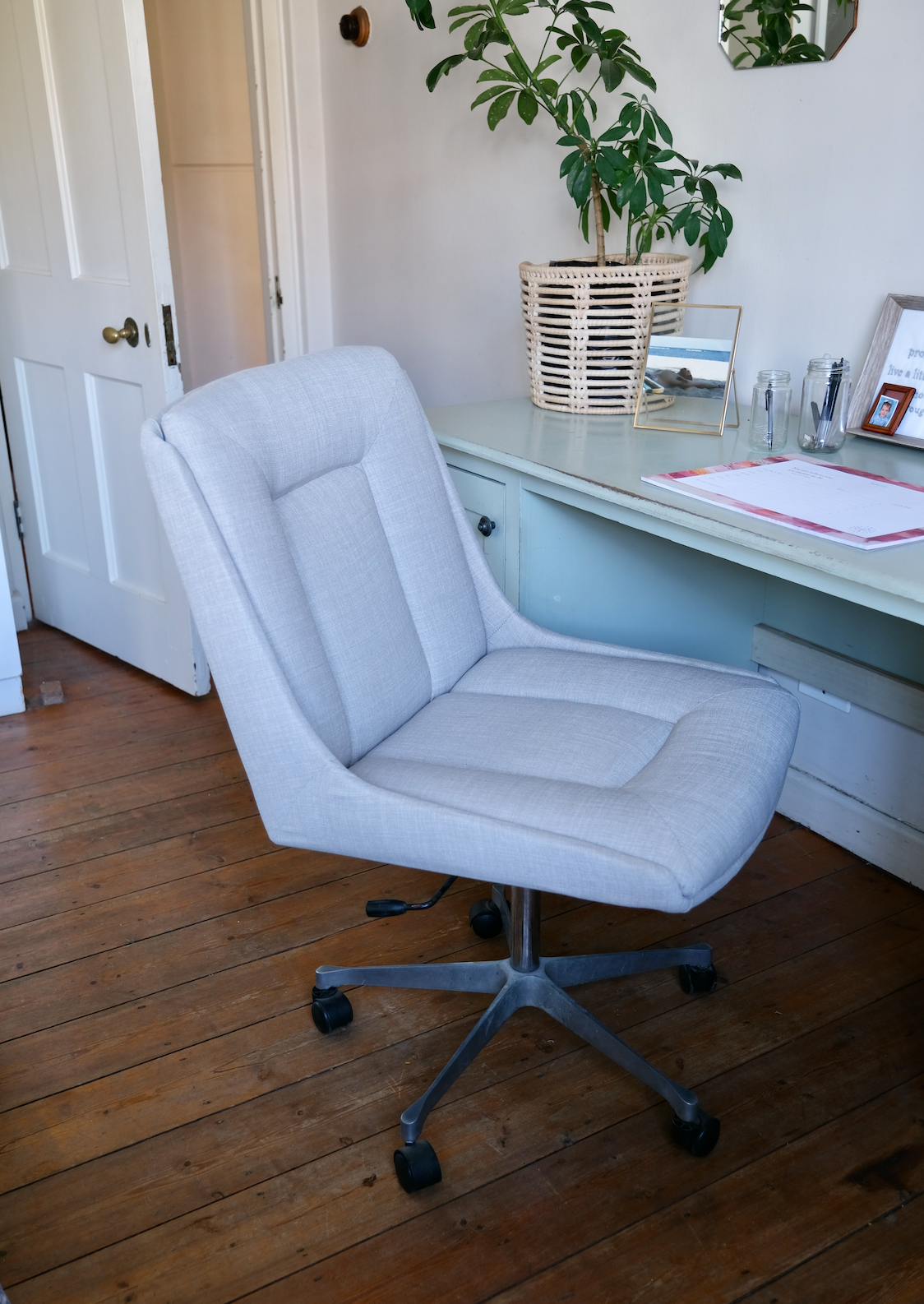 Vintage swivel office light grey chair