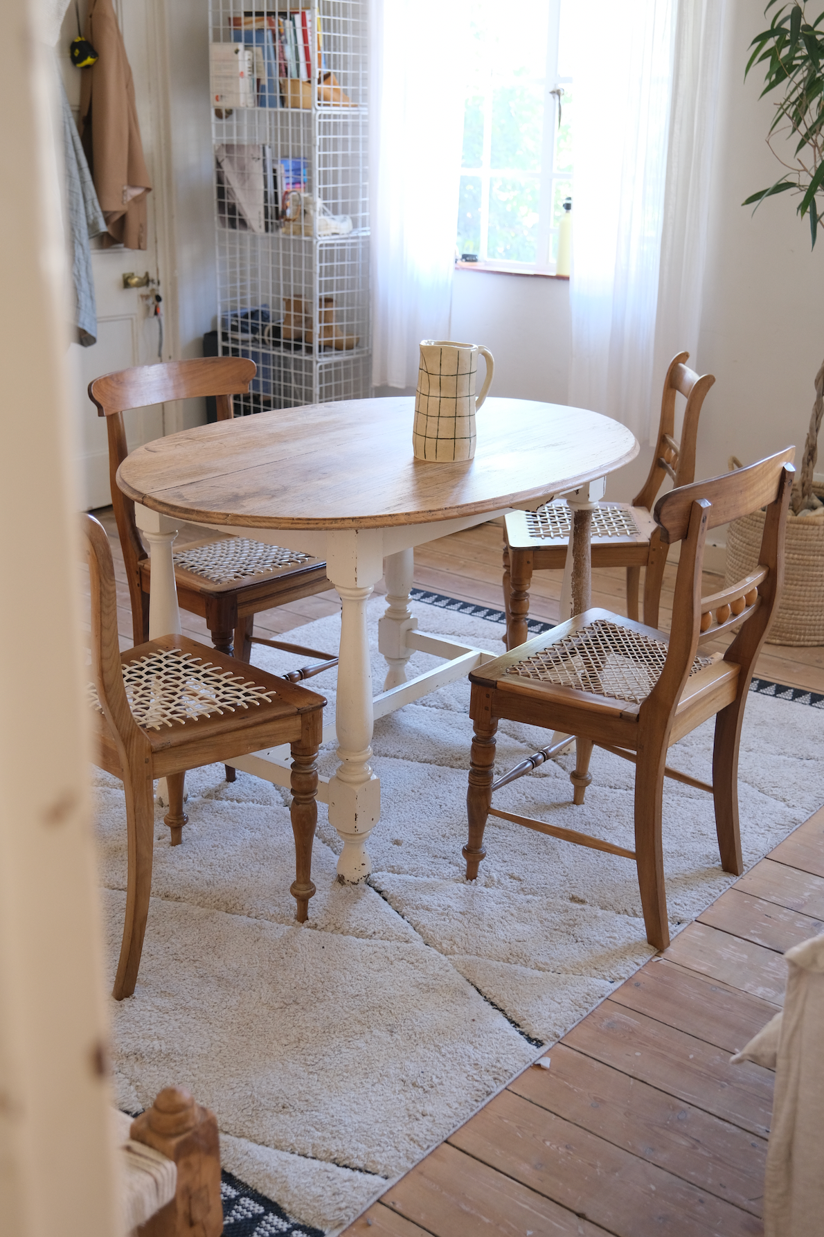 6 farm style dining chairs (can be purchased per 3)