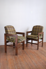 Load image into Gallery viewer, 4 occasional chairs (can be purchased in pairs)
