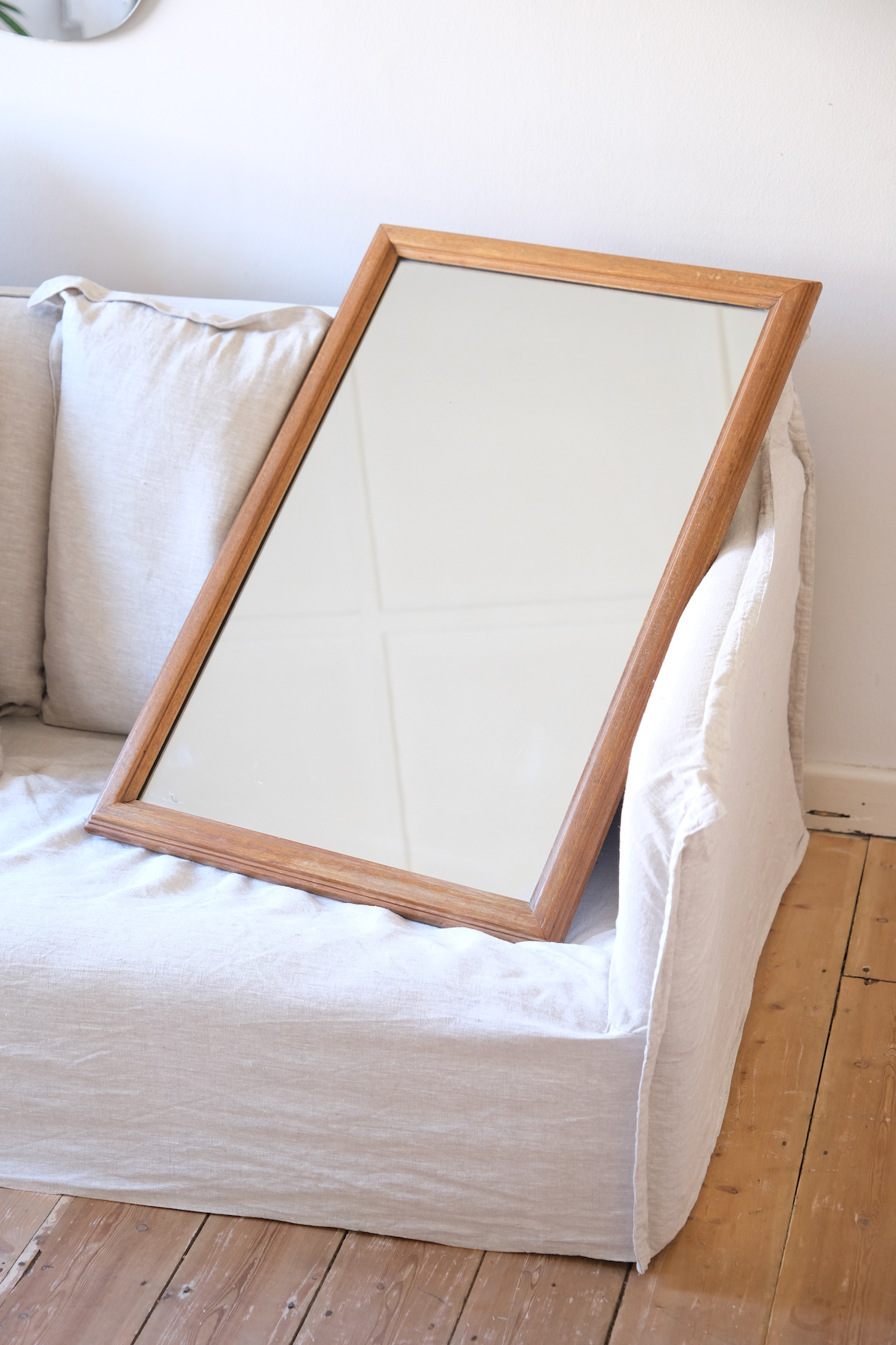 Light wooden frame large mirror (91 x 61 cm)