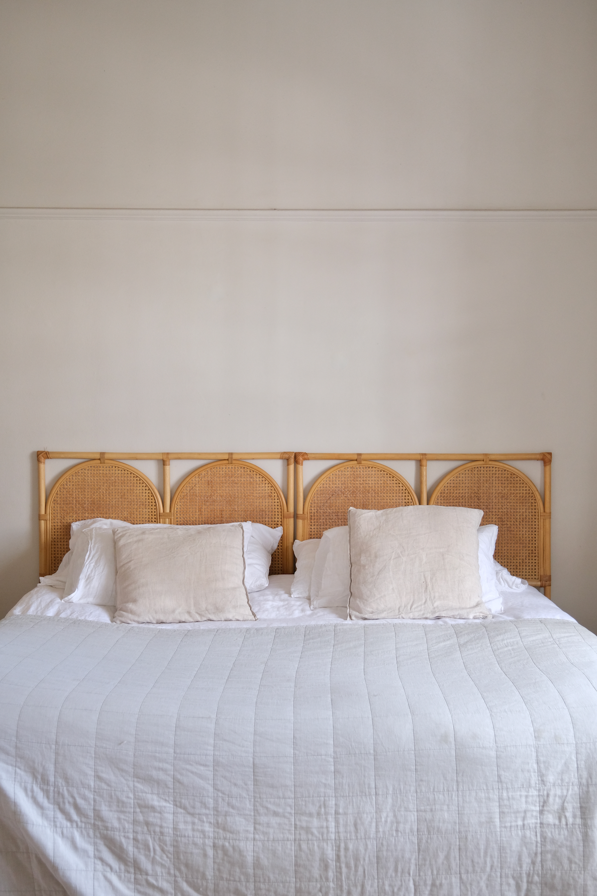 King cane headboard in perfect condition